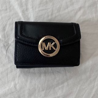 マイケルコース(Michael Kors)のMICHAELKORS 黒　財布(財布)