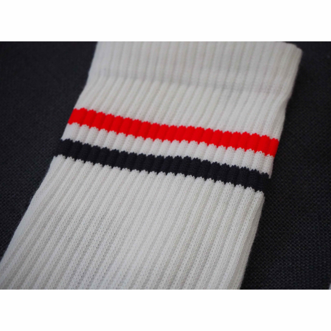 THOM BROWNE(トムブラウン)の希少 未使用 THOM BROWNE 靴下 ソックス トムブラウン HECTOR メンズのレッグウェア(ソックス)の商品写真