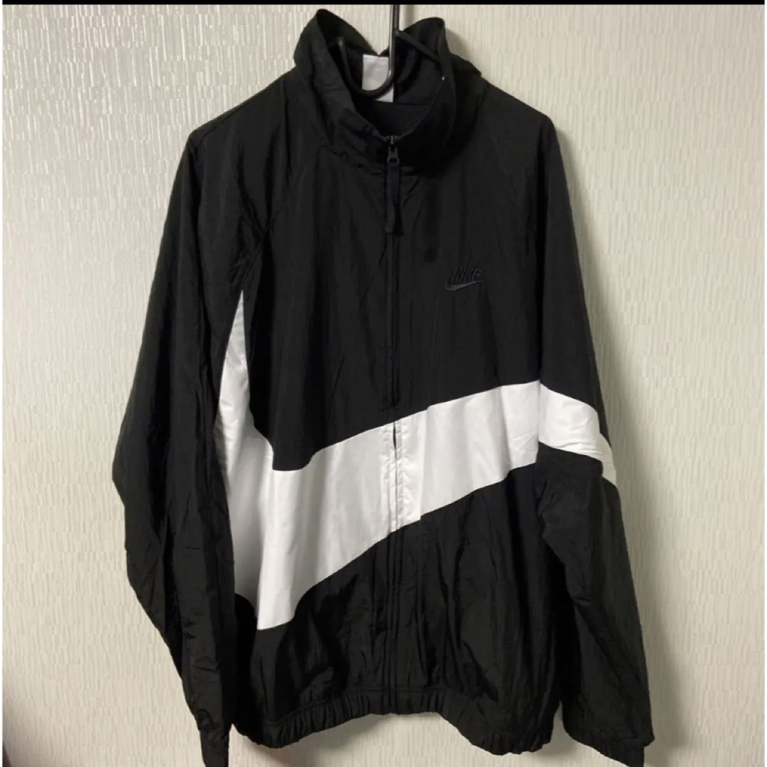 NIKE(ナイキ)のNIKE ナイキ 2XL ビッグスウッシュ ウーブン ジャケット  メンズのジャケット/アウター(ナイロンジャケット)の商品写真