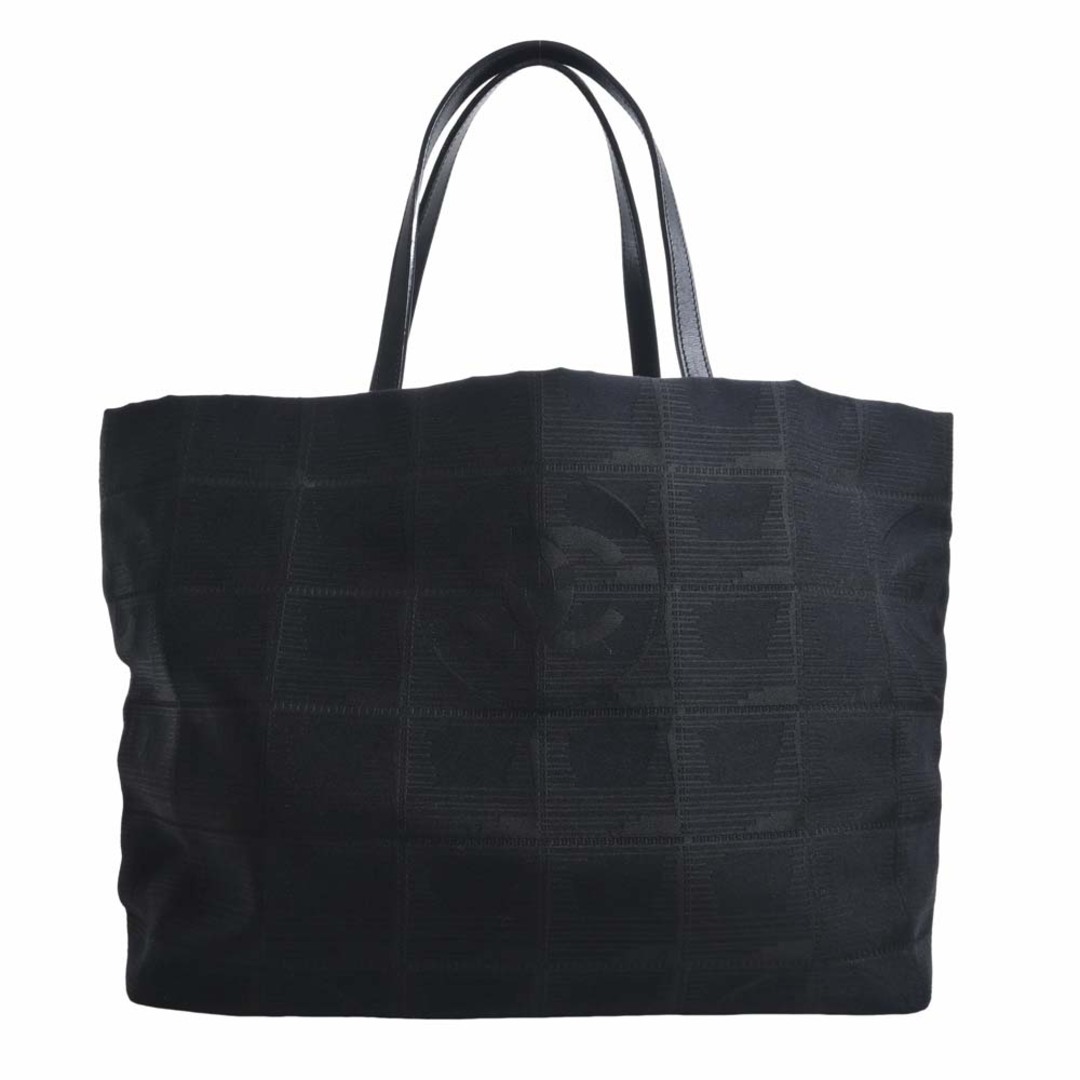 CHANEL - 【中古】CHANEL シャネル ナイロン ニュートラベルライン