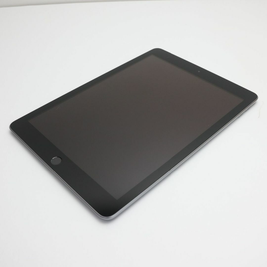 iPad 第6世代 Wi-Fi 32GB グレイ