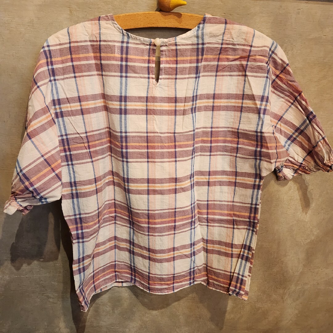 Discoat(ディスコート)のDiscoat mini 140 1チェックトップ キッズ/ベビー/マタニティのキッズ服女の子用(90cm~)(Tシャツ/カットソー)の商品写真