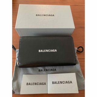 バレンシアガ(Balenciaga)のバレンシアガ　長財布　ラウンドジップ　エブリデイ　黒　ブラック　ロゴ財布(財布)