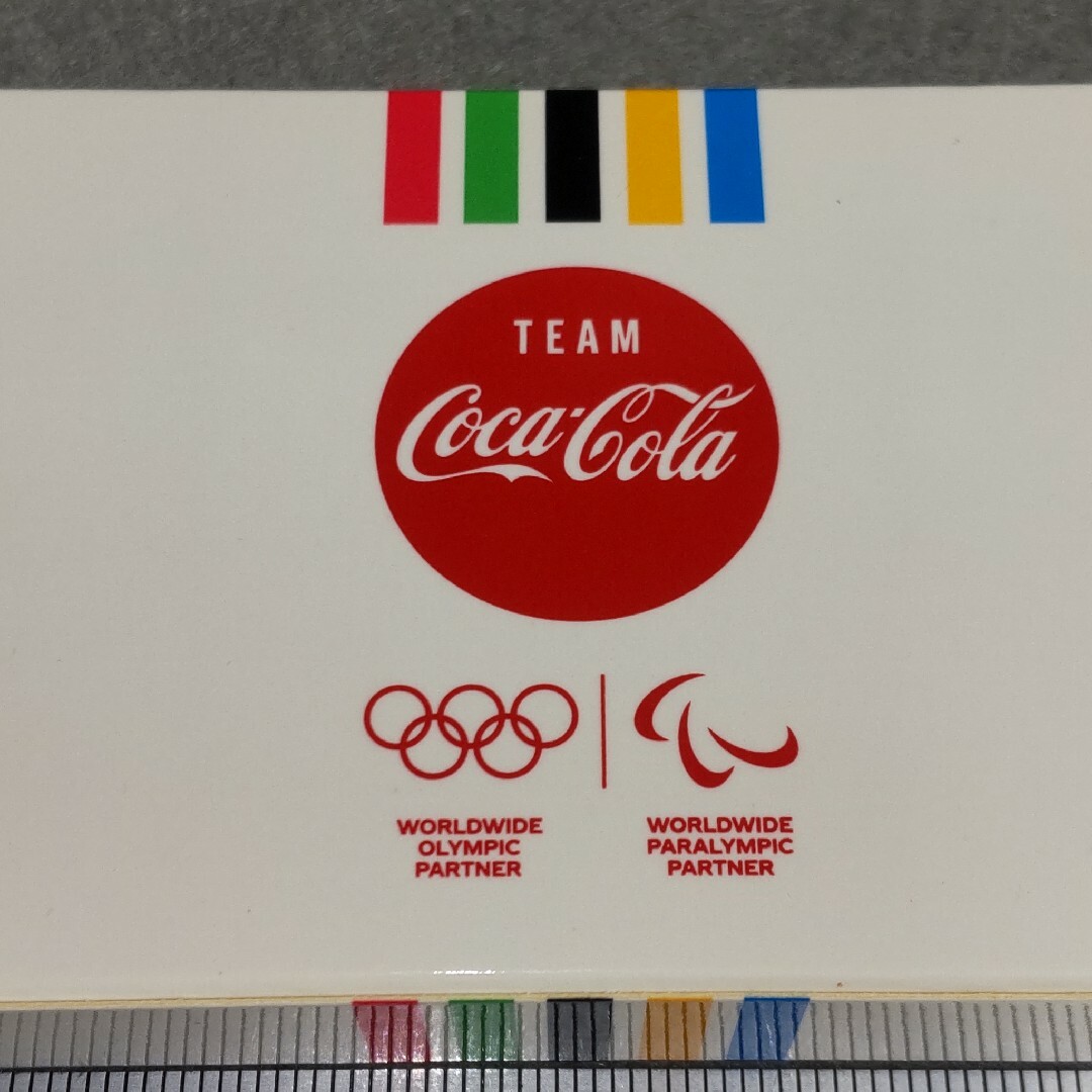 コカ・コーラ 東京2020記念ピンバッジ 聖火 東京オリンピック スポーツ/アウトドアの野球(記念品/関連グッズ)の商品写真