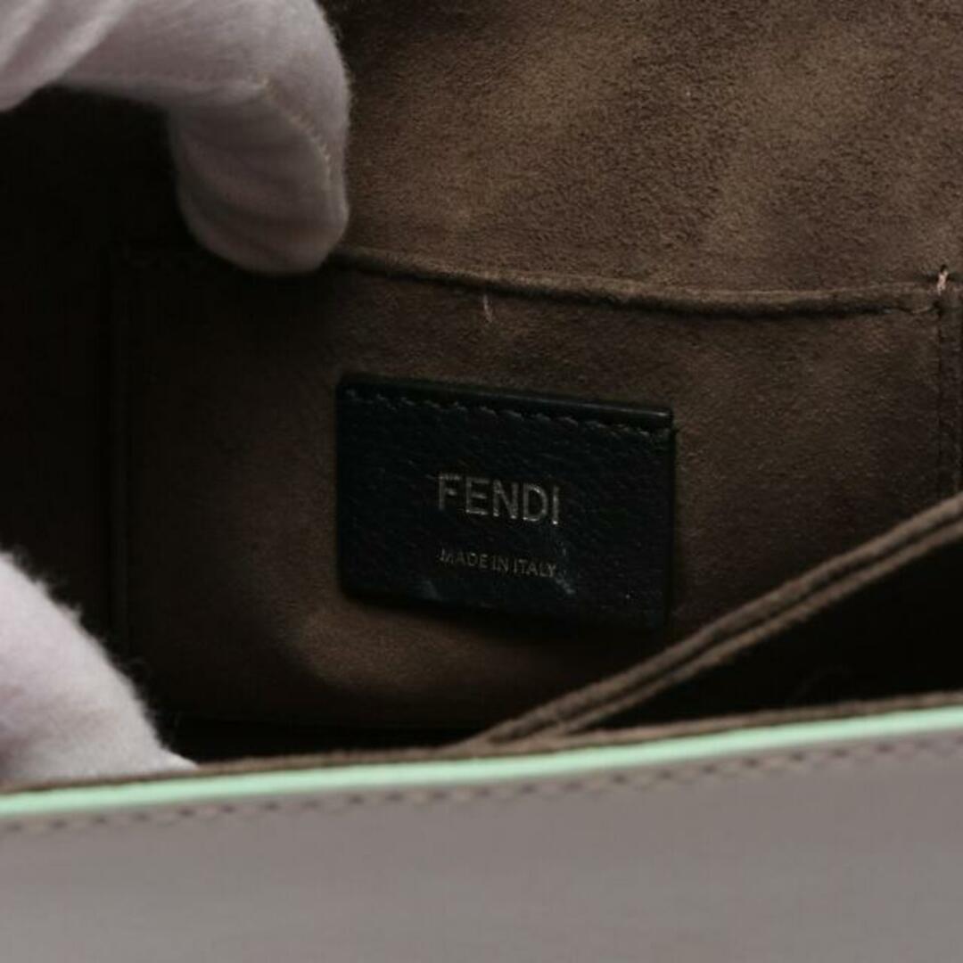 FENDI(フェンディ)のMINI KAN I ミニ キャナイ チェーンショルダーバッグ スタッズ レザー ホワイト ライトグリーン レディースのバッグ(ショルダーバッグ)の商品写真