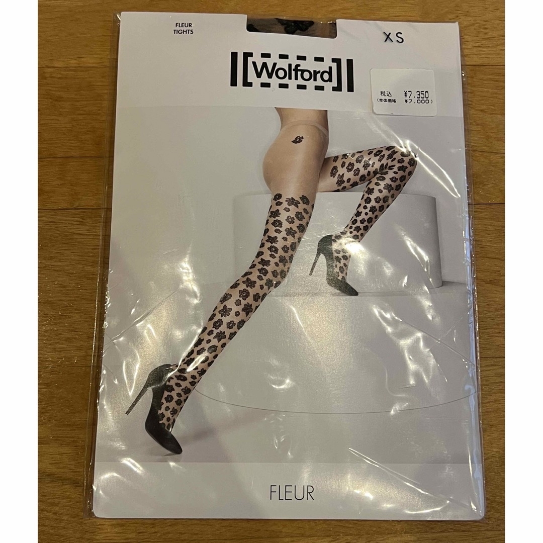 Wolford(ウォルフォード)の【新品未使用】wolford  花柄ストッキング レディースのレッグウェア(タイツ/ストッキング)の商品写真