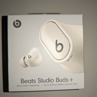 ビーツバイドクタードレ(Beats by Dr Dre)のBeats STUDIO BUDS + アイボリー(ヘッドフォン/イヤフォン)