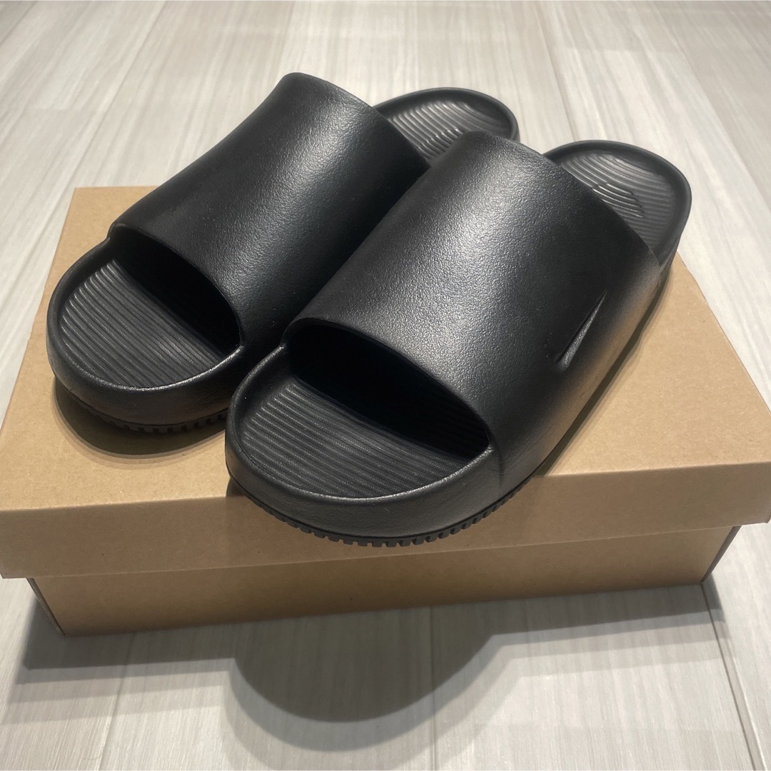 NIKE(ナイキ)の美品 Nike Calm Slides ナイキ カーム スライド Black 黒 メンズの靴/シューズ(サンダル)の商品写真