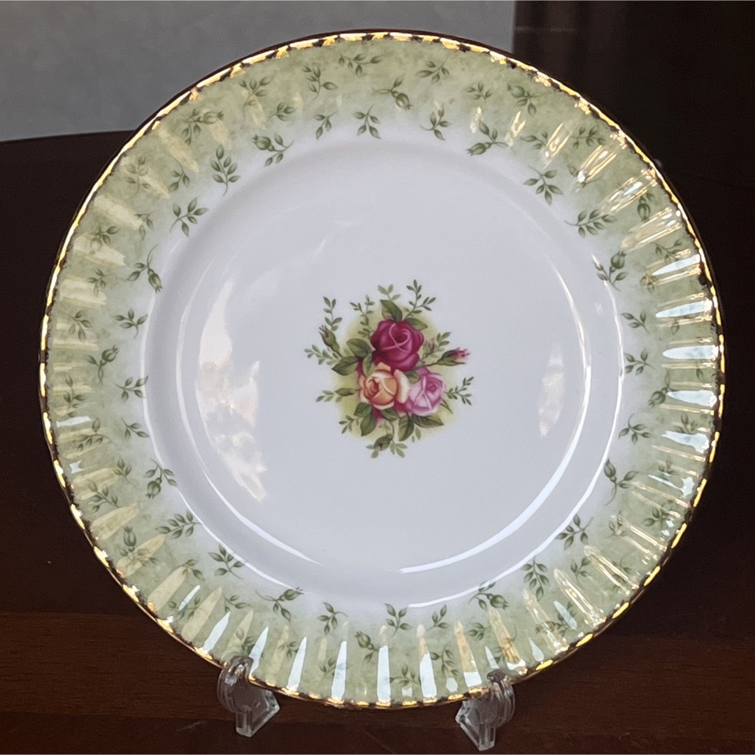 ROYAL ALBERT - 【レア美品】ロイヤルアルバート☆ルビーセレブ