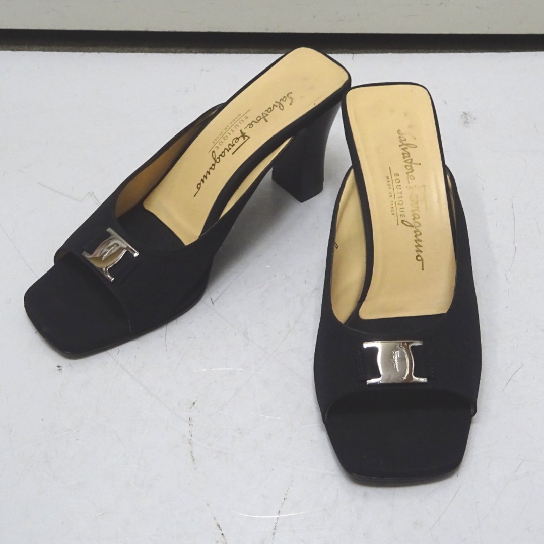 Salvatore Ferragamo - サルヴァトーレフェラガモ サンダル ミュール