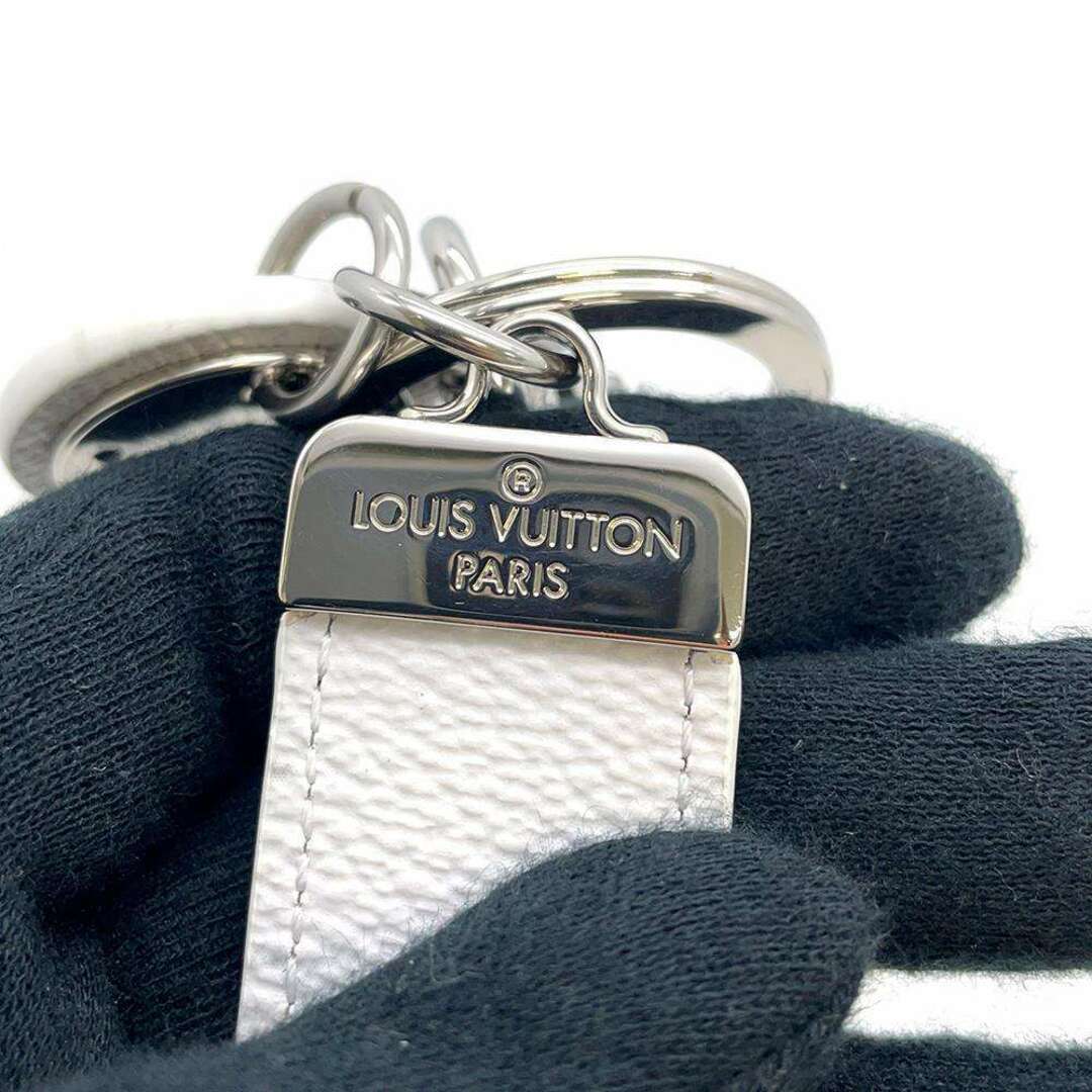 LOUIS VUITTON(ルイヴィトン)のルイヴィトン キーホルダー タイガラマ ポルトクレ・ネオ M69325 LOUIS VUITTON メンズ 白 レディースのファッション小物(キーホルダー)の商品写真