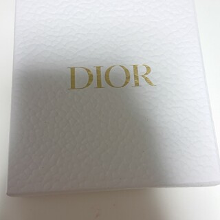 Christian Dior - 【新品未開封】 Dior シルバー会員 ギフト ピンバッチ 2023