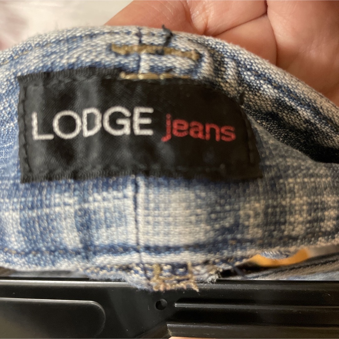 Lodge(ロッジ)のLODGE jeans デニム　ダメージジーンズ　ショートパンツ レディースのパンツ(デニム/ジーンズ)の商品写真
