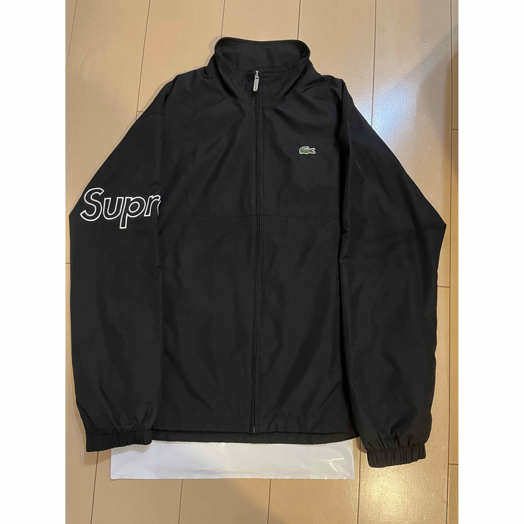 Supreme(シュプリーム)の17ss Supreme × LACOSTE Track Jacket 黒　M メンズのジャケット/アウター(ナイロンジャケット)の商品写真