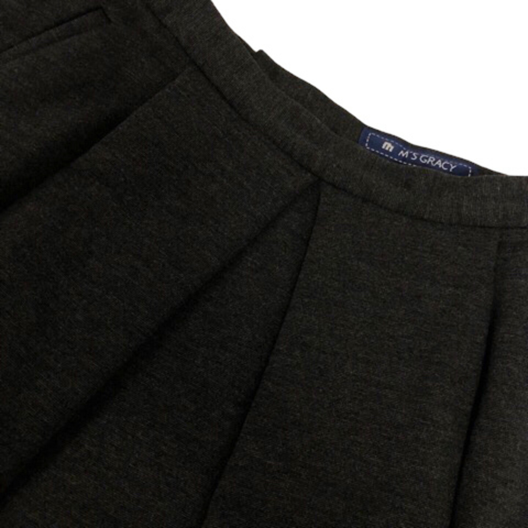 M'S GRACY(エムズグレイシー)のエムズグレイシー スカート フレア ストレッチ 裏起毛 ひざ丈 38 グレー レディースのスカート(その他)の商品写真