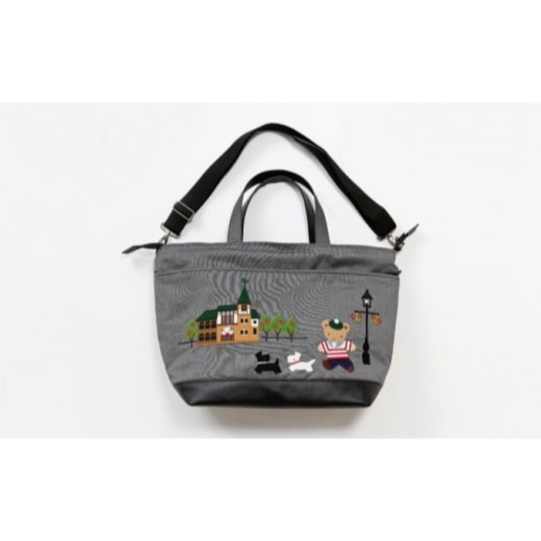 familiar - ファミリア限定デザイン バックの通販 by ラクラクshop