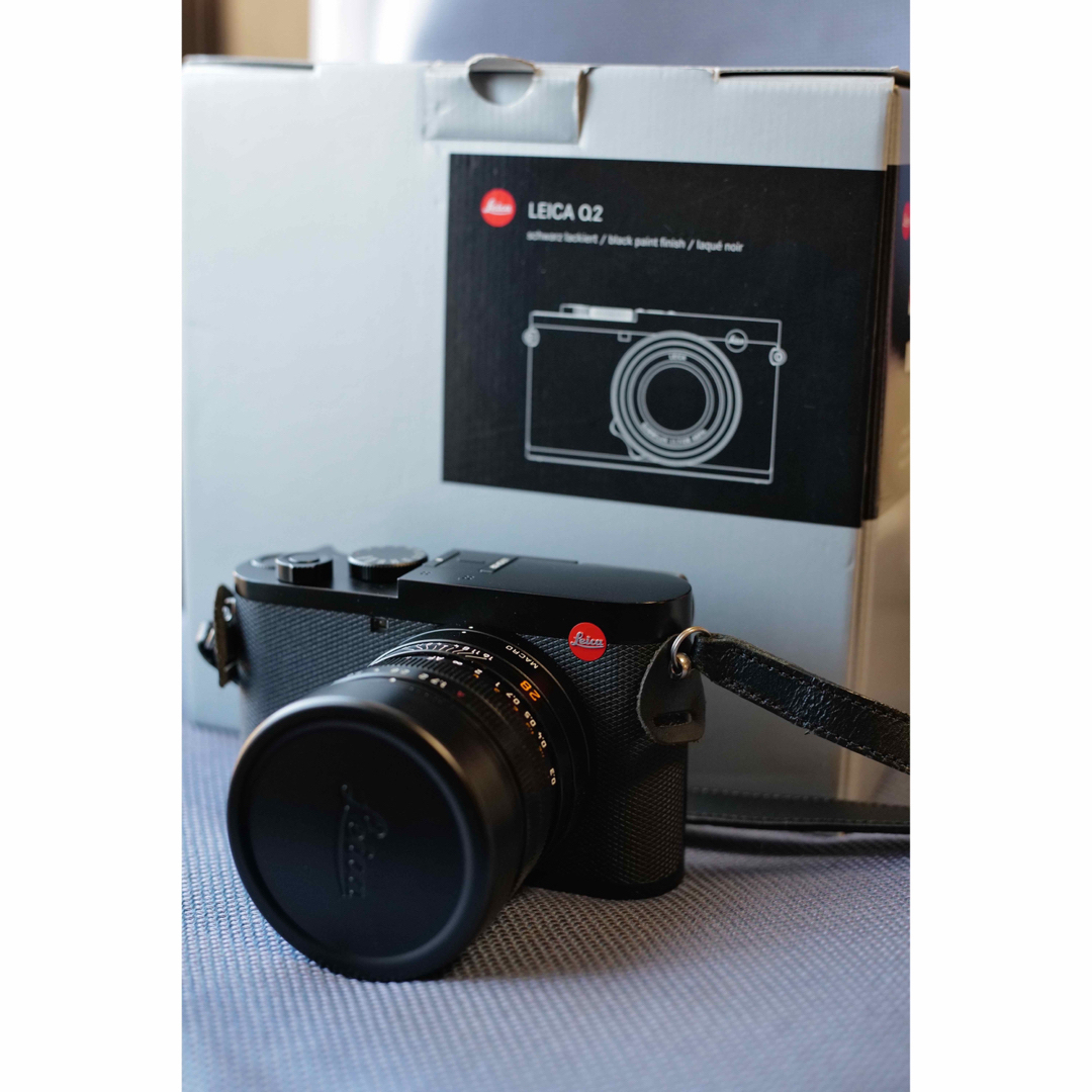 Leica Q2 ブラック＋サムレスト - デジタルカメラ