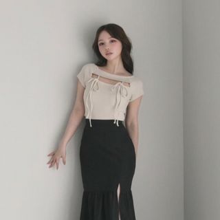 ANDMARY べべリボントップスの通販|ラクマ