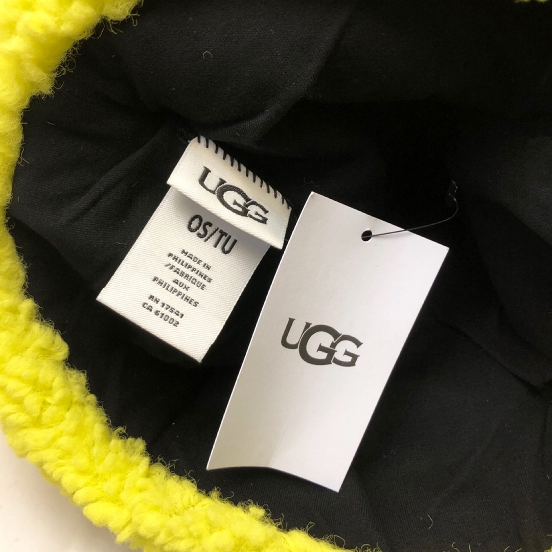 UGG(アグ)の新品 UGG アグ ビーニー 20051 イエロー レディースの帽子(ニット帽/ビーニー)の商品写真