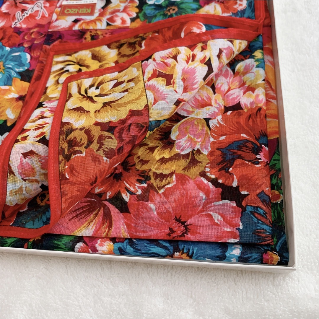 【新品】KENZO PARIS ケンゾー バンダナ タオルチーフ お弁当包み花柄