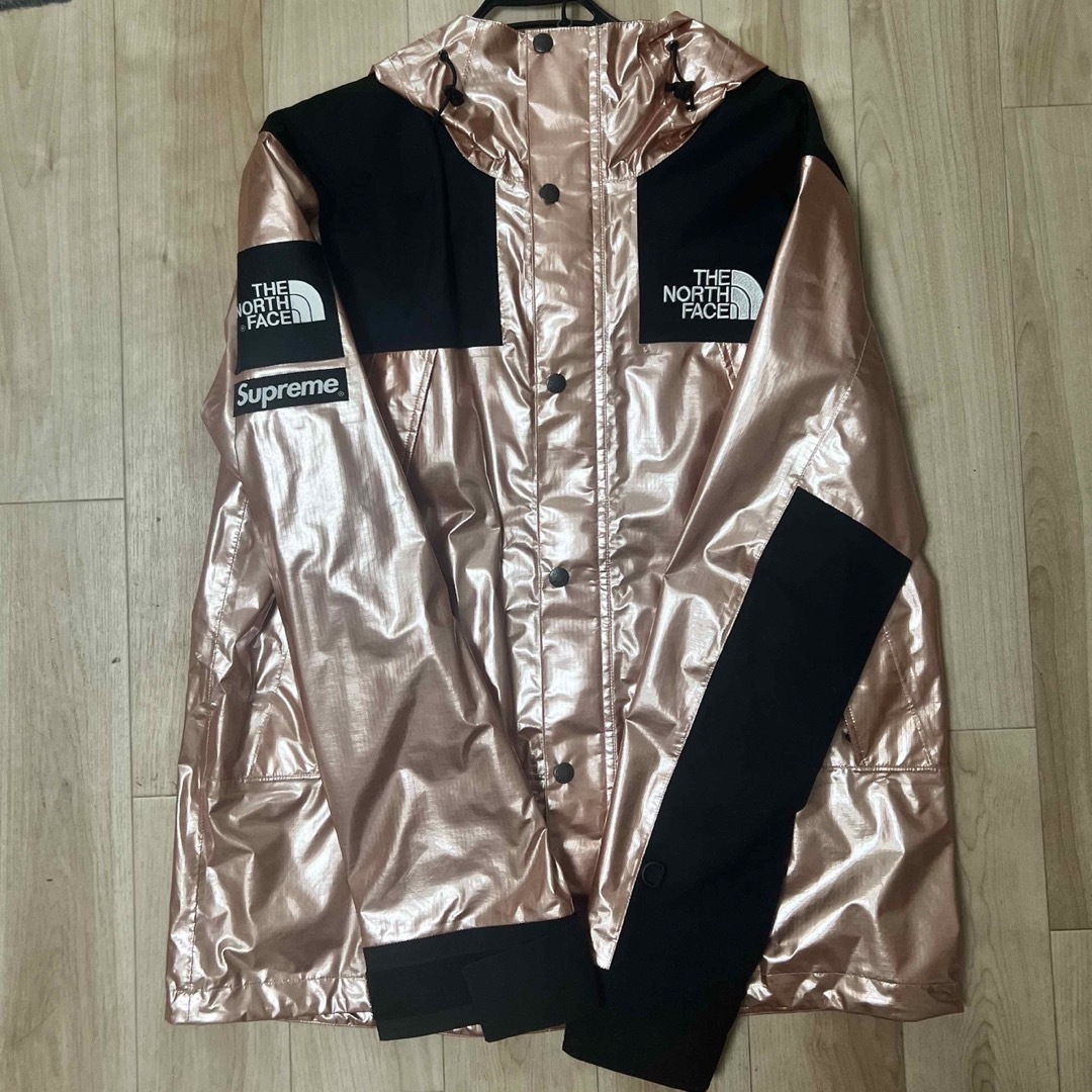 Supreme - Supreme The North Face メタリックマウンテンパーカの通販