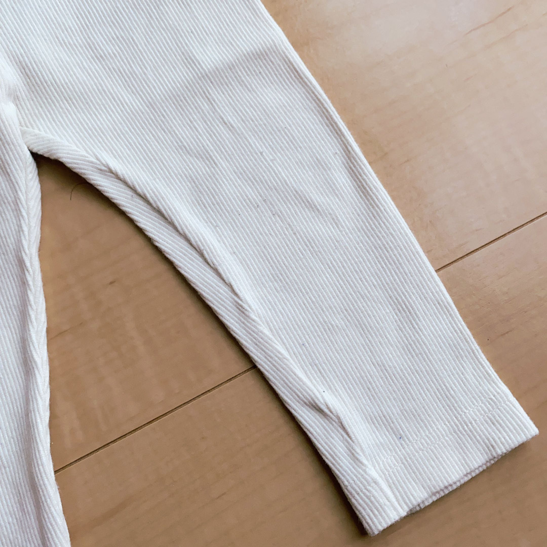 UNIQLO(ユニクロ)のkiki1023様 専用　ベビー　長ズボン　レギンス　80　２枚セット キッズ/ベビー/マタニティのベビー服(~85cm)(パンツ)の商品写真