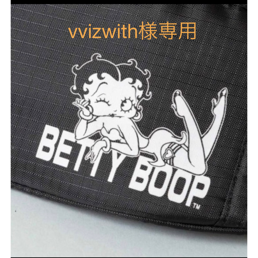 BETTY BOOP ロゴ刺繍ボディバッグ レディースのバッグ(ボディバッグ/ウエストポーチ)の商品写真