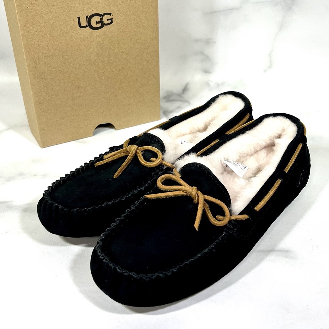 UGG 未使用 モカシン 黒