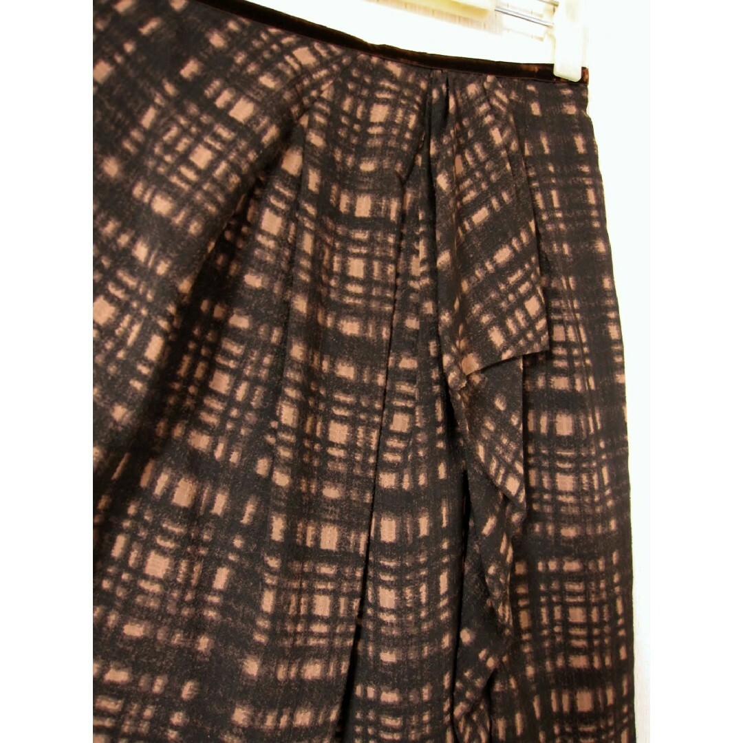 JUSGLITTY(ジャスグリッティー)の【未使用・タグ付き】ジャスグリッティー☆ チェック柄 スカート /茶色・1 S レディースのスカート(ひざ丈スカート)の商品写真