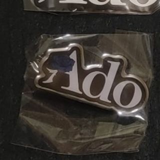 エイト様専用   Ado ロゴピンズ(国内アーティスト)