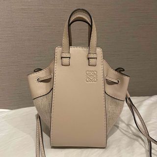 ロエベ(LOEWE)のロエベ　ハンモックミニ(ハンドバッグ)