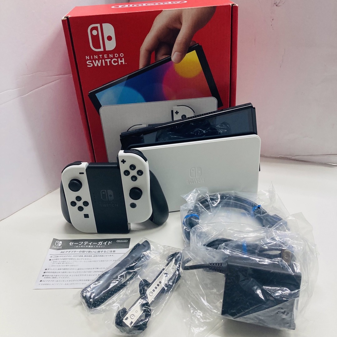 Nintendo Switch - 美品 Nintendo Switch 有機ELモデル ホワイトの通販