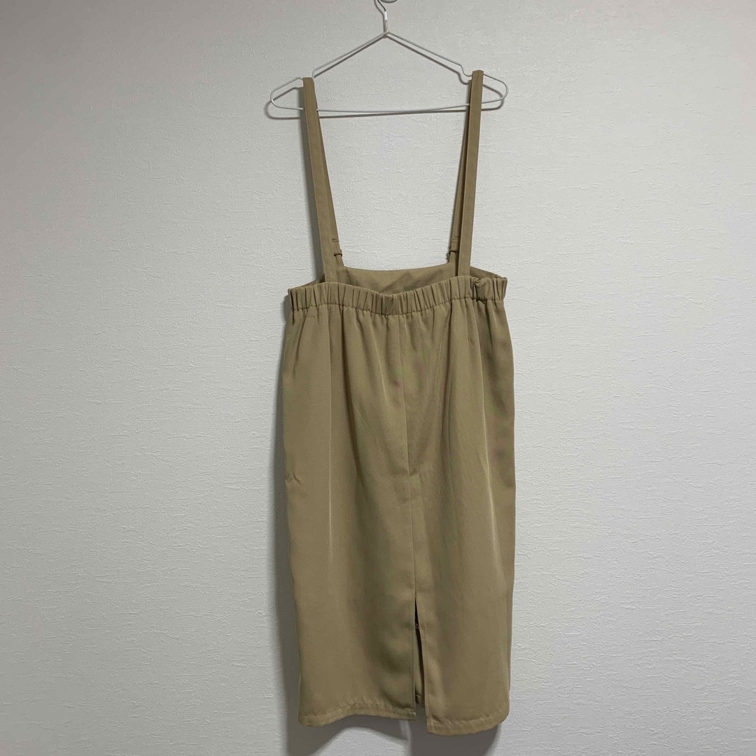 NICE CLAUP(ナイスクラップ)のサス付きスカート レディースのスカート(ひざ丈スカート)の商品写真
