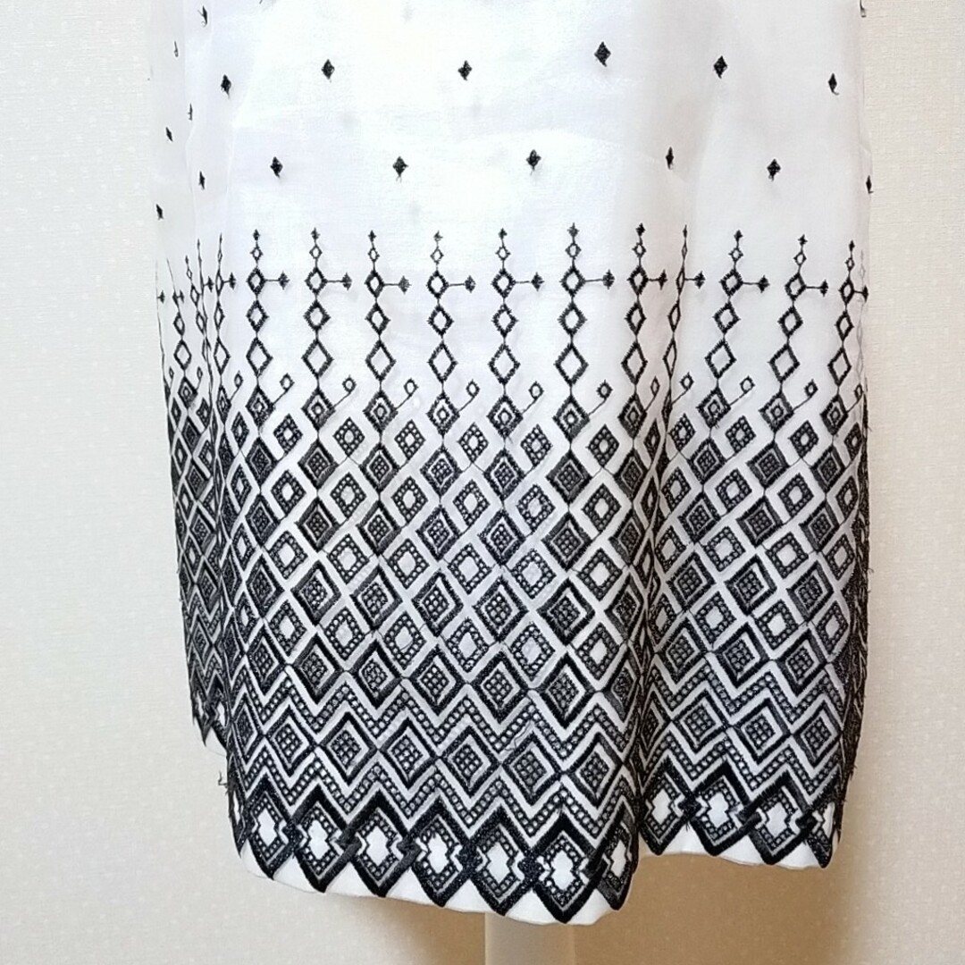 TOCCA - TOCCA トッカ 刺繍ドレスワンピース 大きいサイズ ひざ丈の