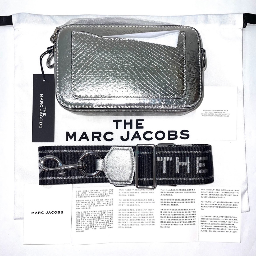MARC JACOBS(マークジェイコブス)のMARC JACOBS SNAPSHOT METALLIC (SILVER)  レディースのバッグ(ショルダーバッグ)の商品写真