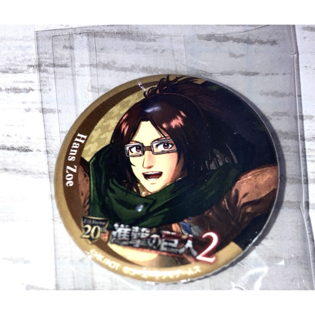 進撃の巨人 ハンジ 缶バッジ コーエーテクモゲームス 非売品 特典 | フリマアプリ ラクマ