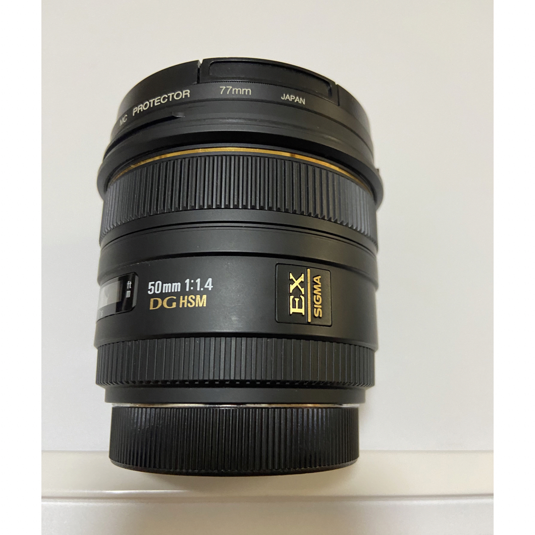 SIGMA 単焦点レンズ 50mm F1.4 EX DG HSM Canon 2