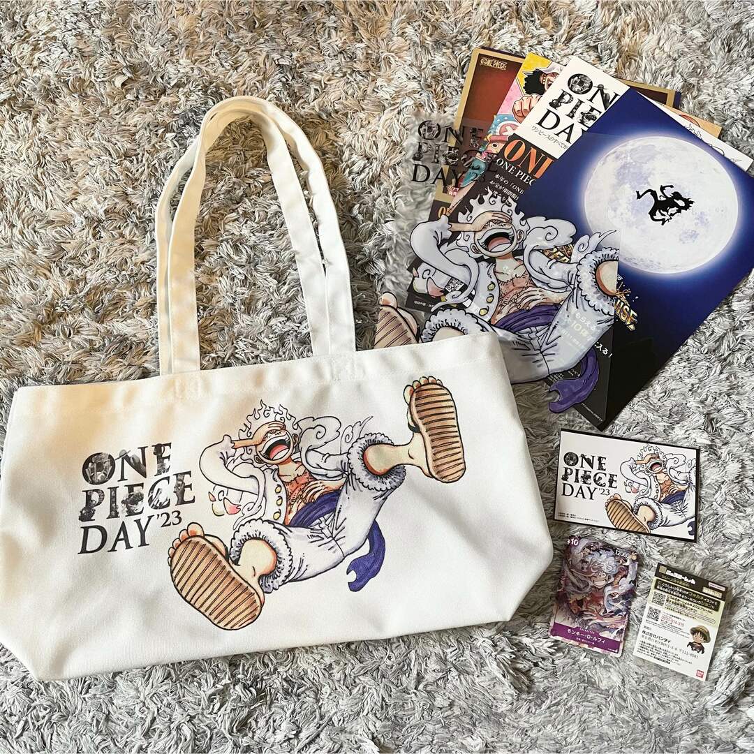 ONE PIECE(ワンピース)の【限定レア品】ONE PIECE DAY ワンピースデイ 2023入場特典セット エンタメ/ホビーのおもちゃ/ぬいぐるみ(キャラクターグッズ)の商品写真