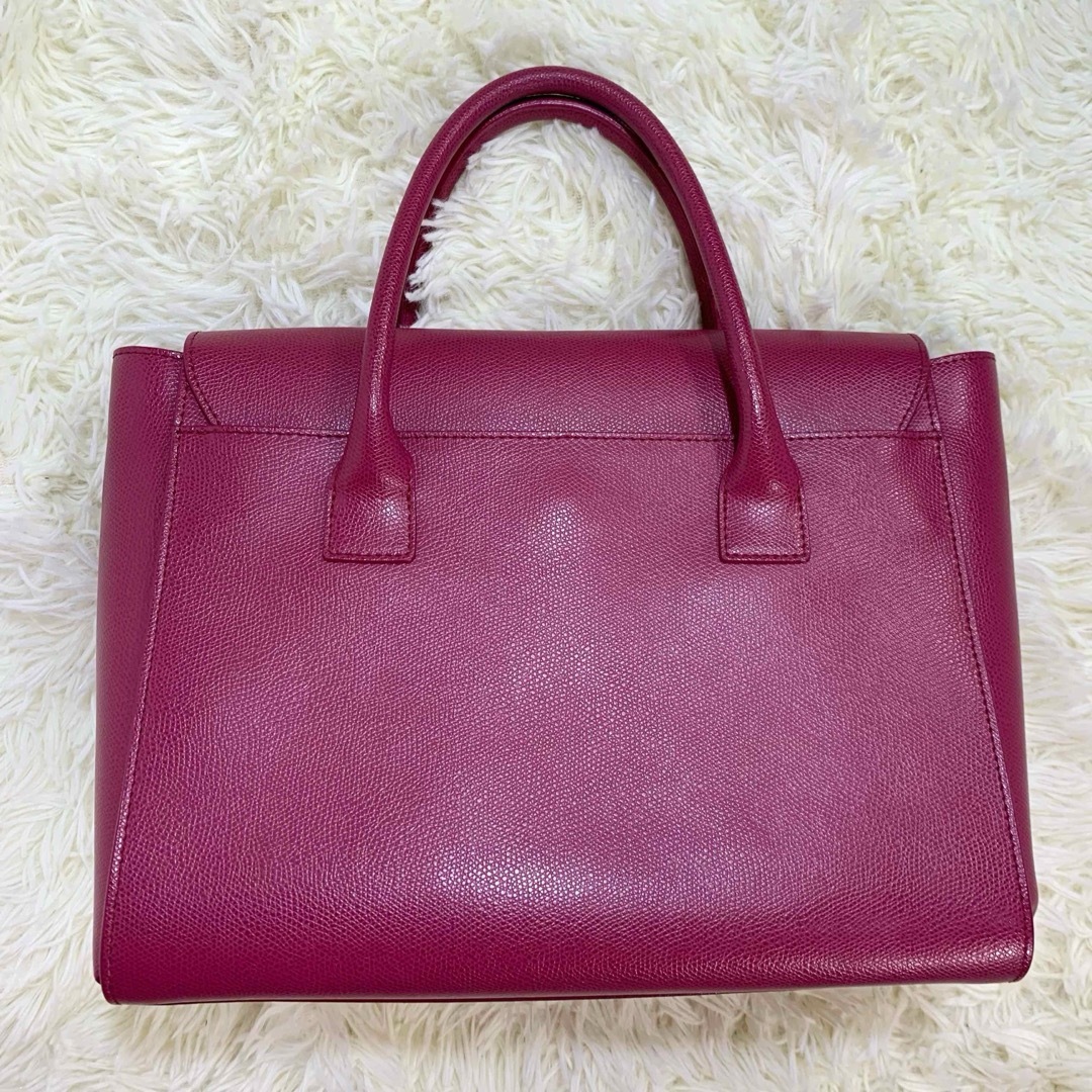 超美品✨FURLA フルラ　リンダ　トートバッグ　ハンドバッグ　A4可能