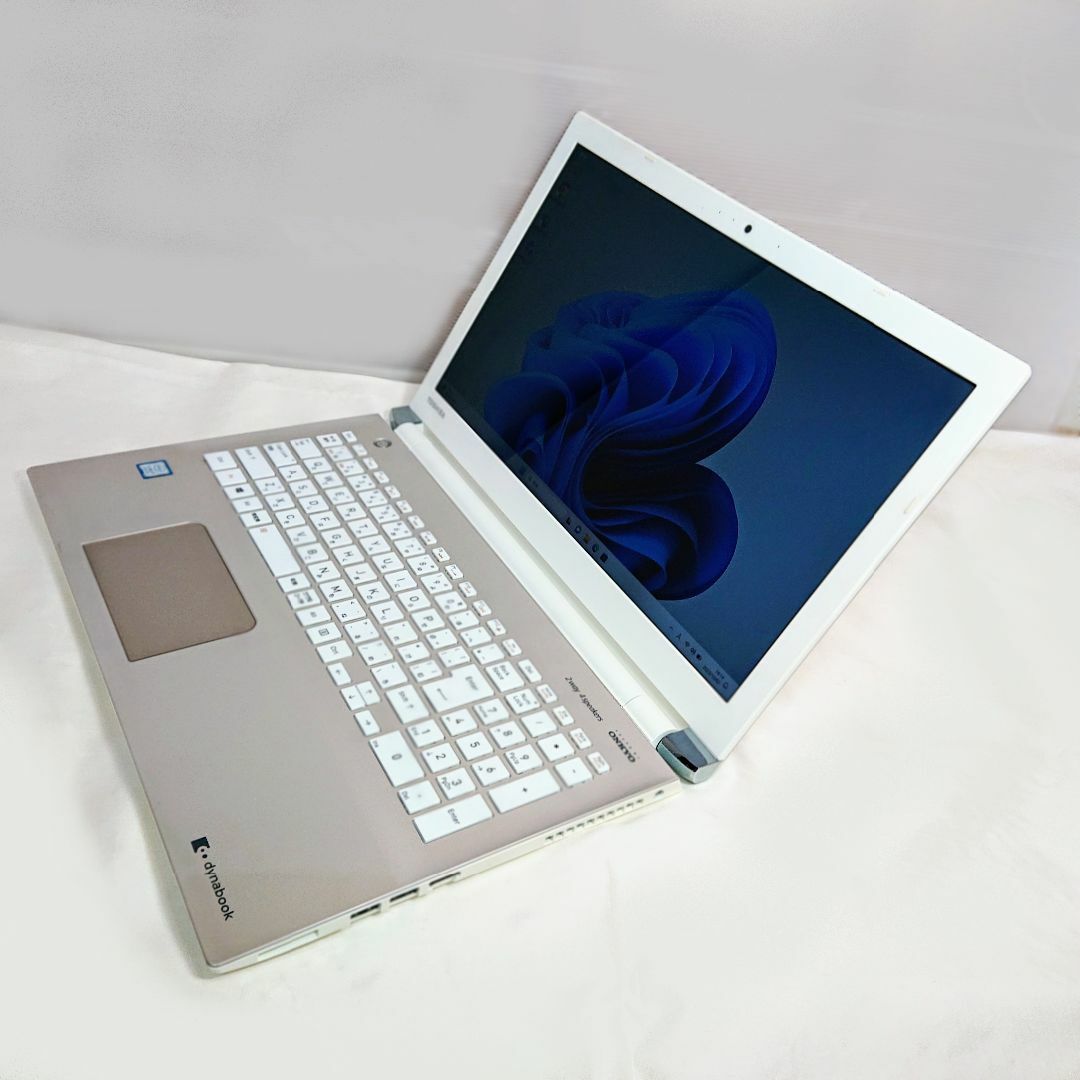 東芝 - 美品！Dynabook T75/GG第8世代 Core i7[109]の通販 by ikura's ...