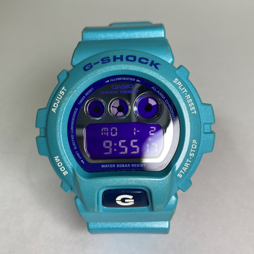 G-SHOCK(ジーショック)の希少色G-SHOCK DW-6900CB クレイジーカラーズ メタリックブルー メンズの時計(腕時計(デジタル))の商品写真
