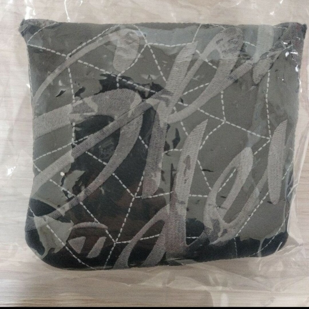 新品☆貴重なセンターシャフト用☆パターカバーテーラーメイド 新品☆貴重なセンターシャフト用☆パターカバーテーラーメイド