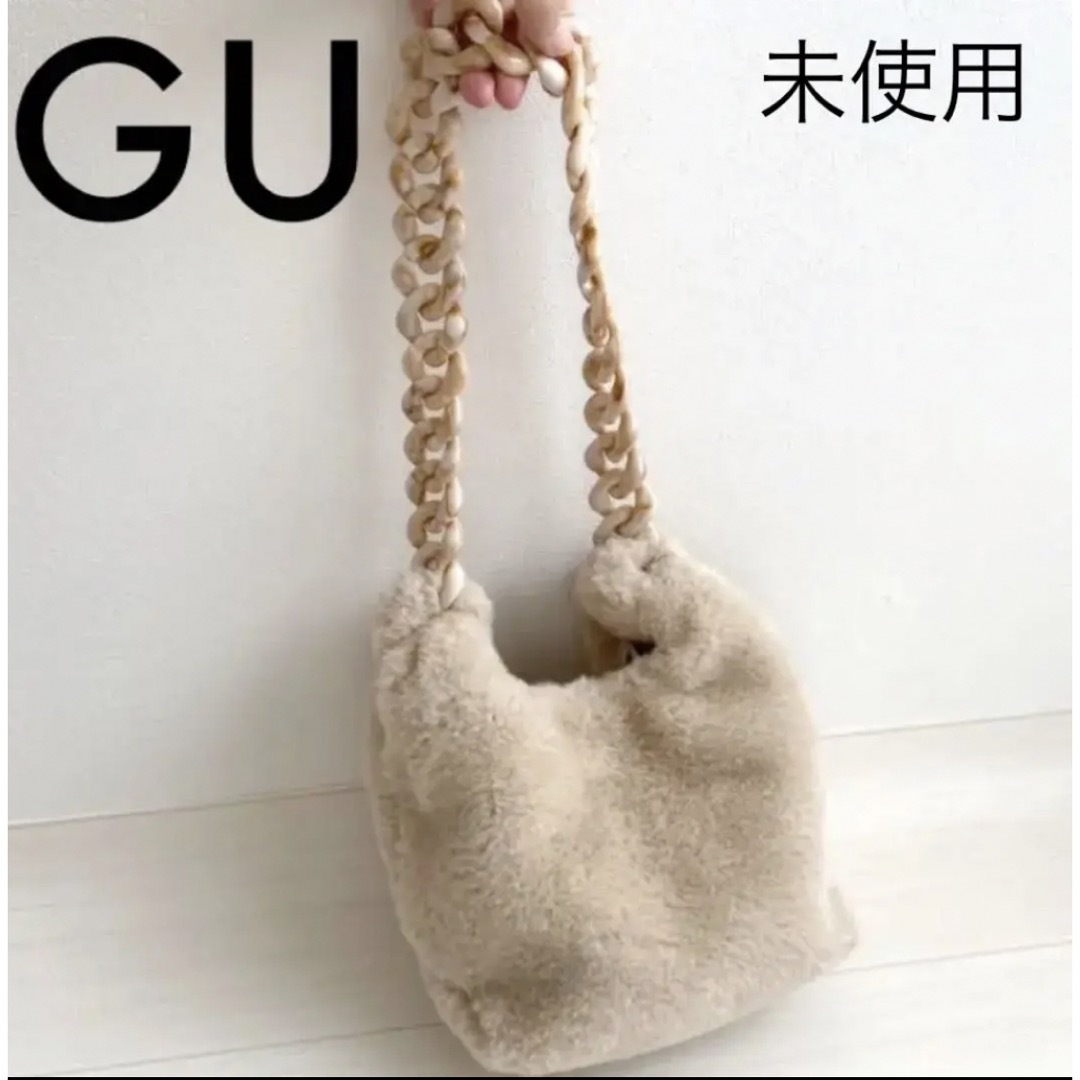 GU - GU♡チェーンハンドルフェイクファーミニバッグの通販 by ゆに