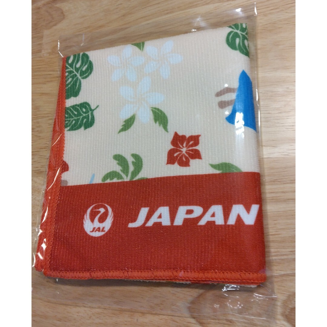 JAL(日本航空)(ジャル(ニホンコウクウ))のJALノベライズ品　タオル インテリア/住まい/日用品の日用品/生活雑貨/旅行(タオル/バス用品)の商品写真