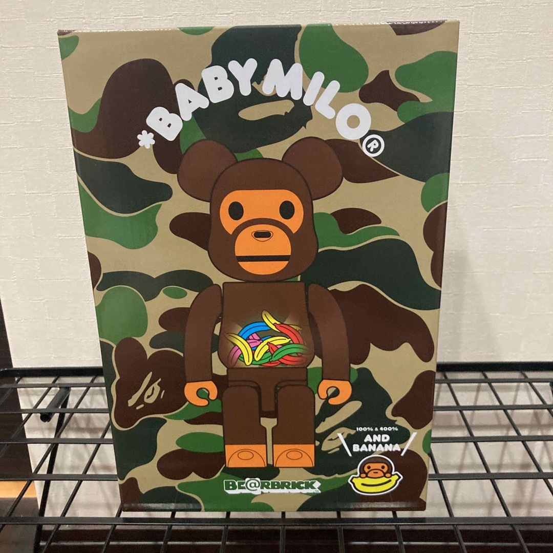 BE@RBRICK(ベアブリック)のBE@RBRICK BAPE BANANA 100％ & 400％　五個セット エンタメ/ホビーのフィギュア(その他)の商品写真