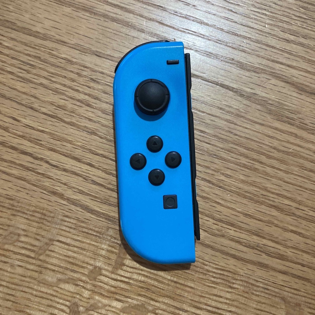Nintendo Switch(ニンテンドースイッチ)のNintendo JOY-CON (L) ネオンブルー エンタメ/ホビーのゲームソフト/ゲーム機本体(その他)の商品写真