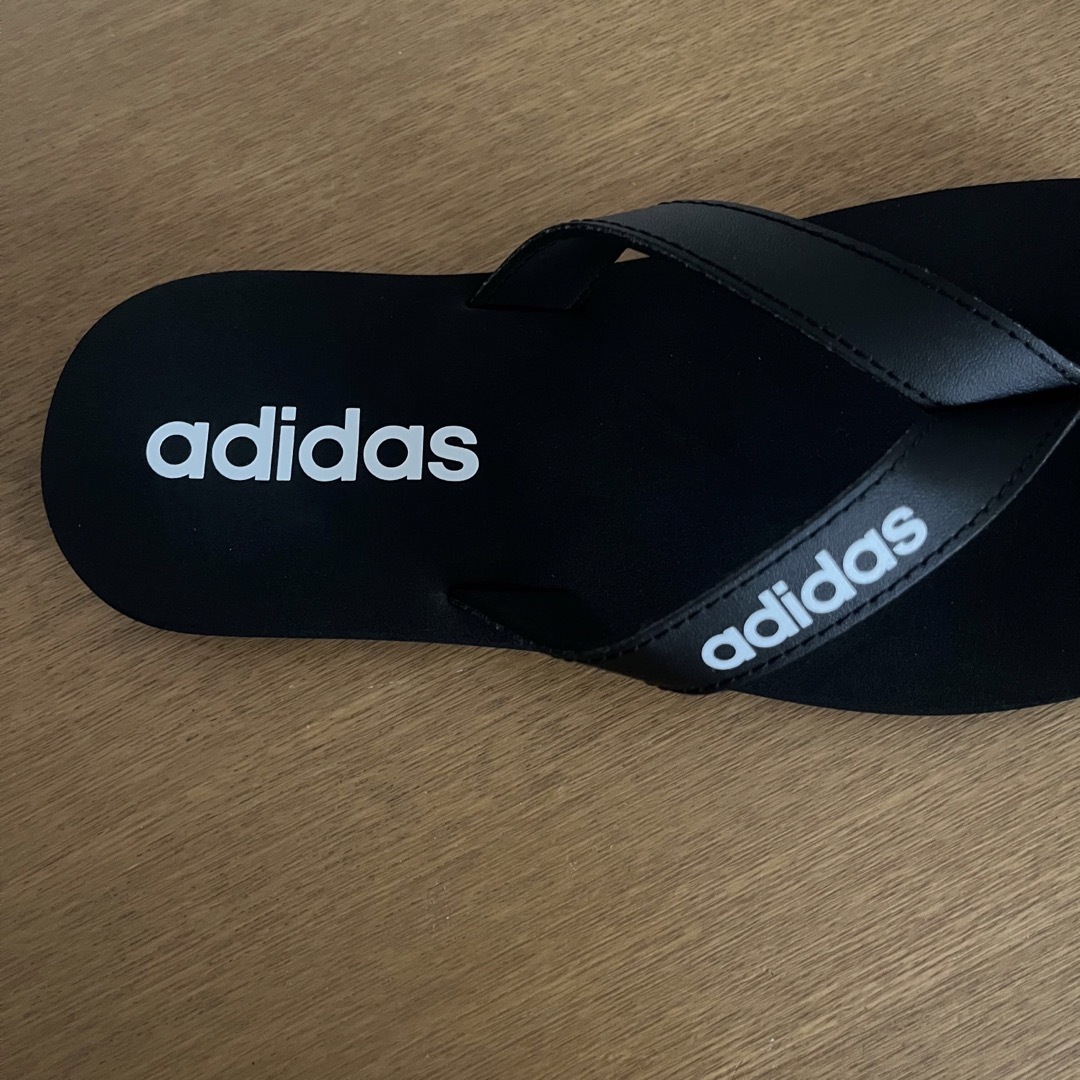 adidas(アディダス)のadidas スポーツサンダル　ビーチサンダル　 25.5㎝　新品未使用 メンズの靴/シューズ(ビーチサンダル)の商品写真