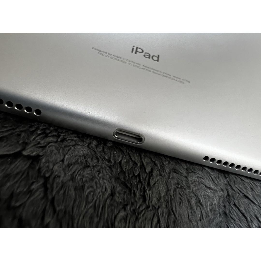 【極美品】iPad Pro 10.5インチ 64GB Cellularモデル 2