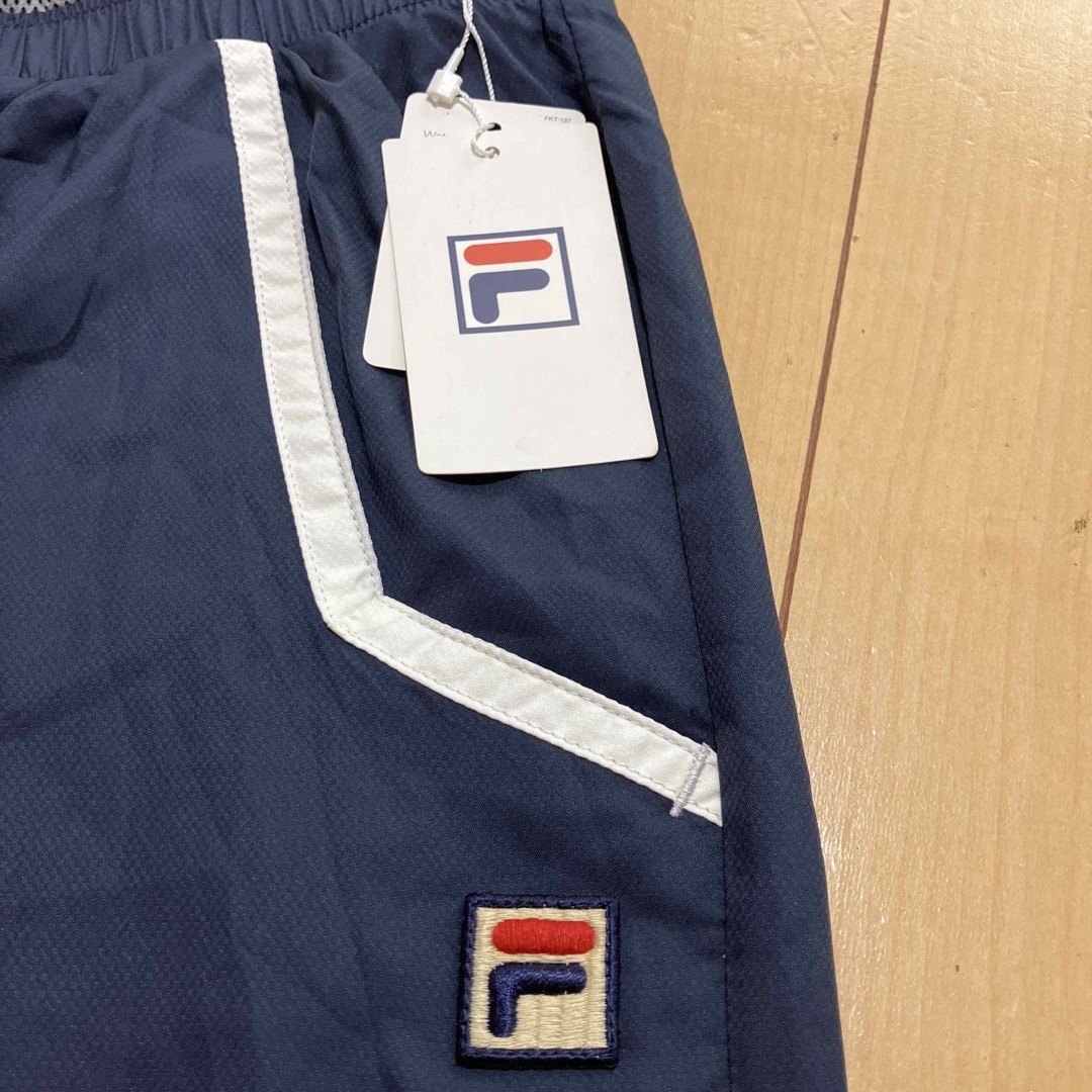 FILA フィラ　セットアップ　新品タグ付　撥水加工　ネイビー　Lサイズ