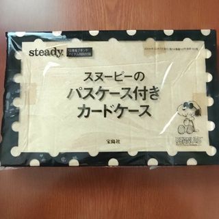 スヌーピー(SNOOPY)のスヌーピーのパスケース付きカードケース(パスケース/IDカードホルダー)